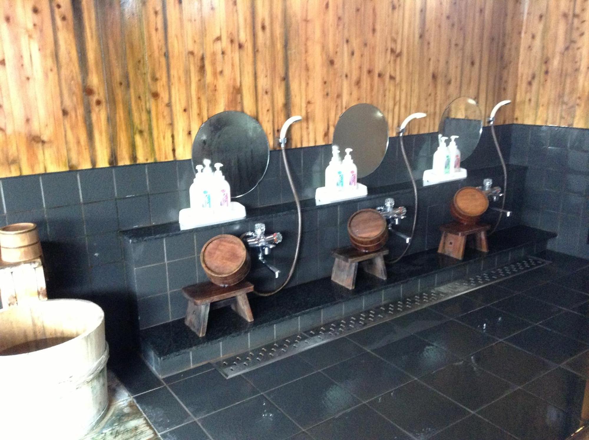Hakuba Alpine Hotel Luaran gambar